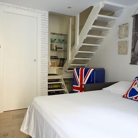 Quiet House In The Center - Porta Venezia Apartment Milan Luaran gambar