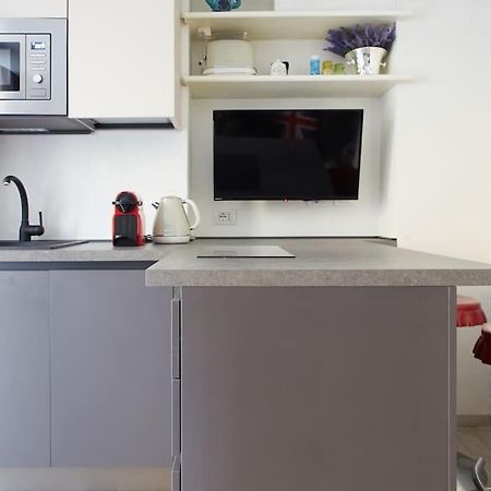 Quiet House In The Center - Porta Venezia Apartment Milan Luaran gambar
