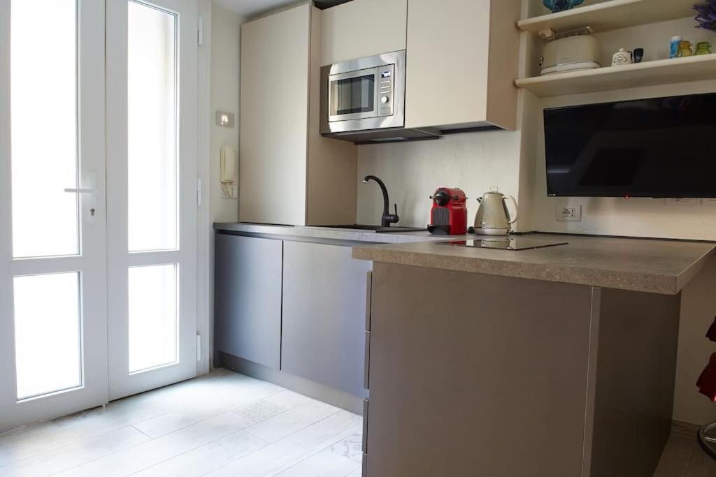Quiet House In The Center - Porta Venezia Apartment Milan Luaran gambar